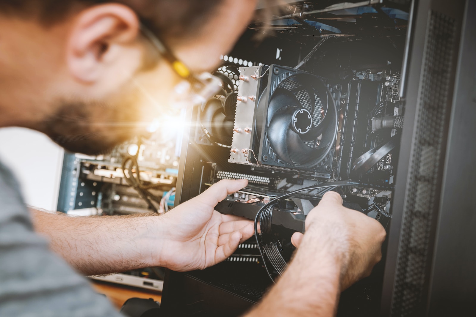 Trabajo técnico con un equipo informático